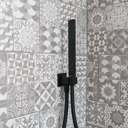 Sa Dommo De Luigi Daire Orosei